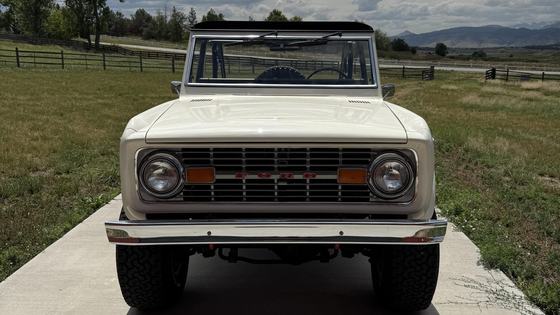 1977 Ford Bronco by Ameliaguidi