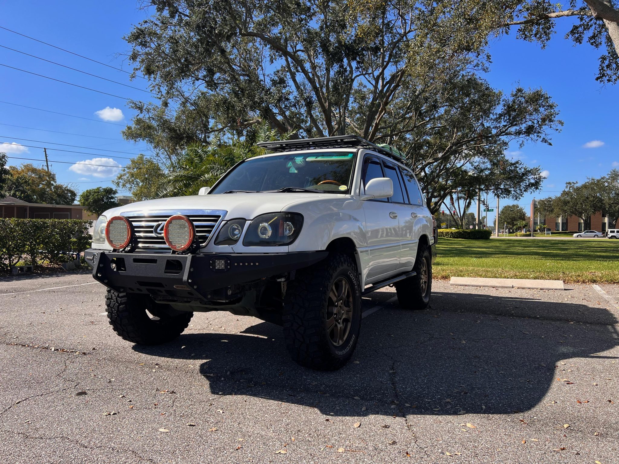 2004 Lexus LX470 Modified