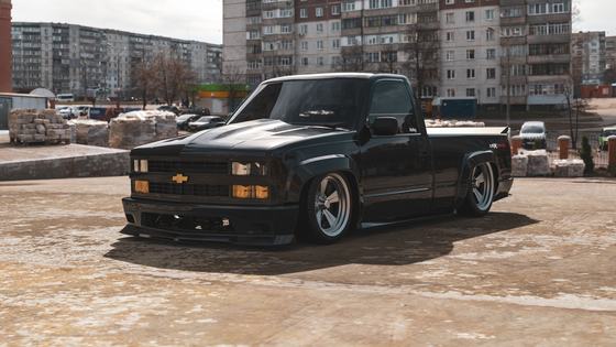 627hp LSX 454-Powered Chevrolet K1500