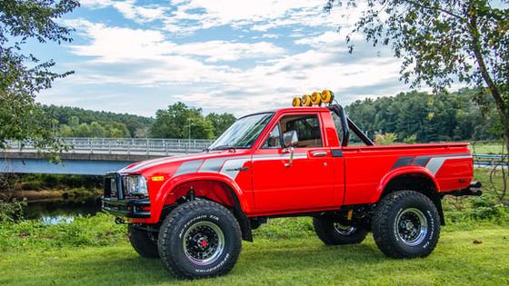 Supercharged 1982 Toyota 4x4 by Greg's Restorations