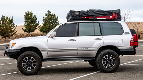 2000 Toyota Land Cruiser UZJ100