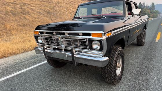 1977 Ford F-250 Custom Highboy Crew Cab 4×4