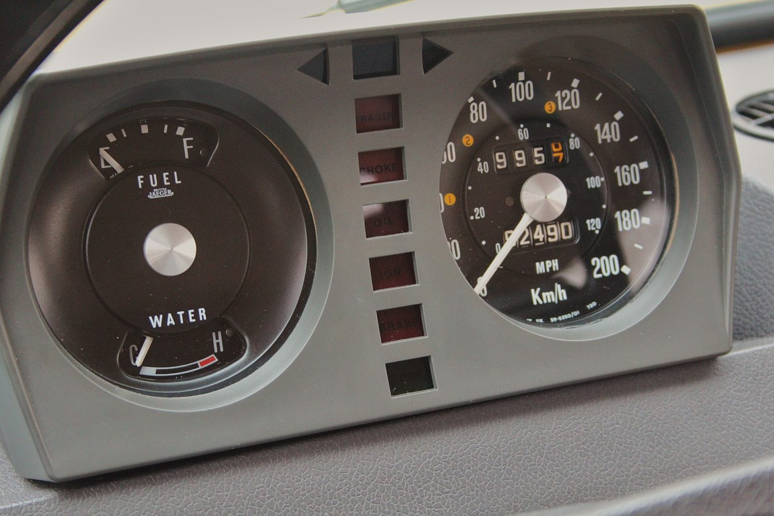 500hp LT1-Powered 1972 Range Rover S1