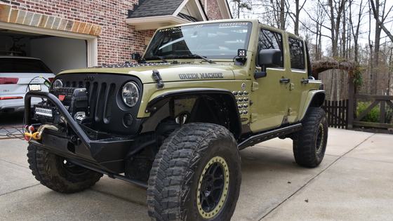 2013 Jeep Wrangler Unlimited Rubicon by ejvelazquez