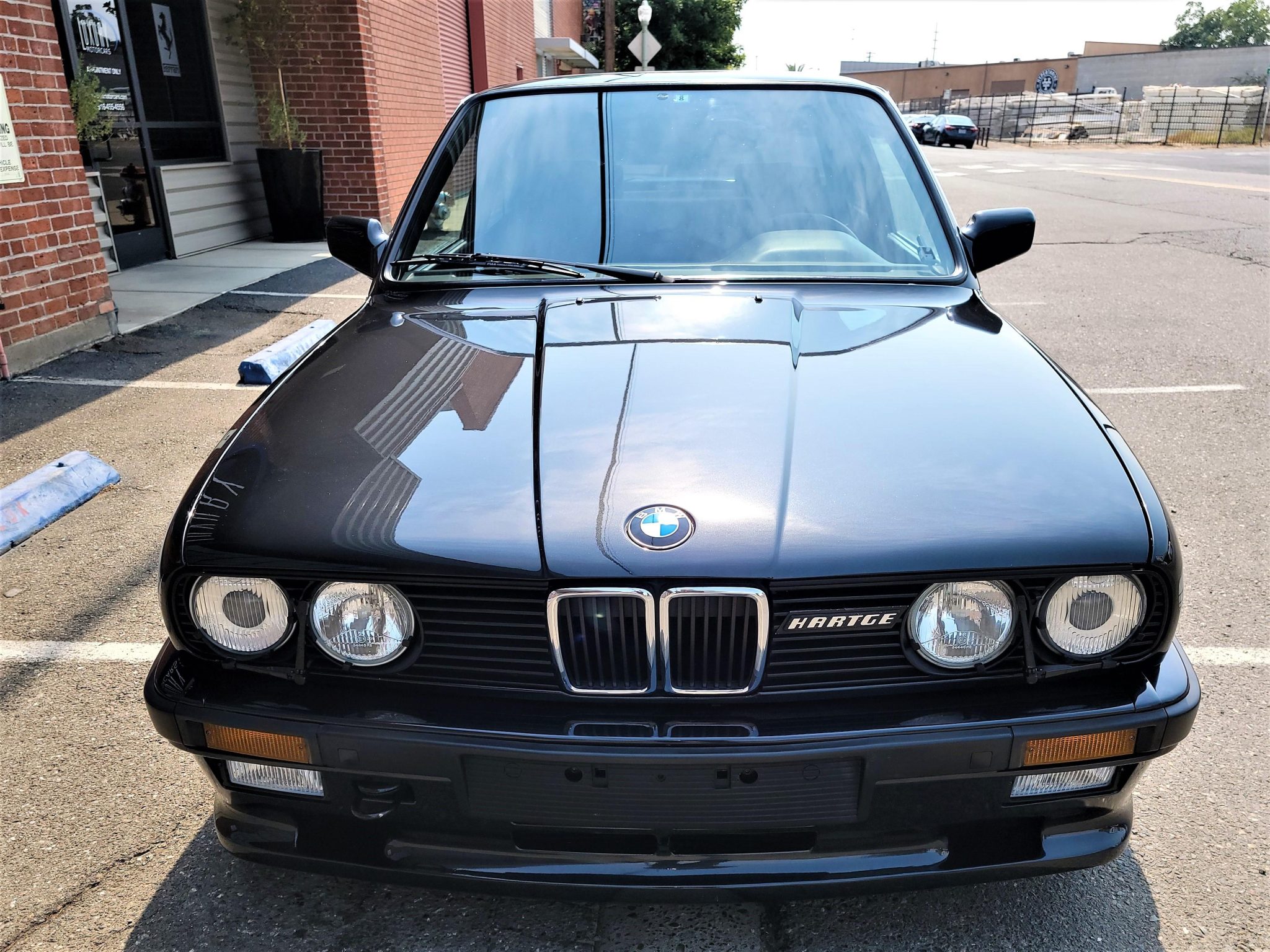Hartge H26-Powered BMW E30 325i