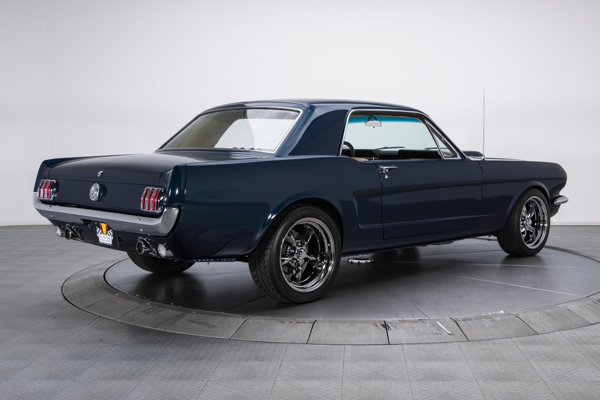 302 Crate Engine in 1966 Ford Mustang Notchback Restomod