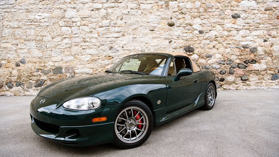 2001 Mazda MX-5 Miata Special Edition by Flyin’ Miata
