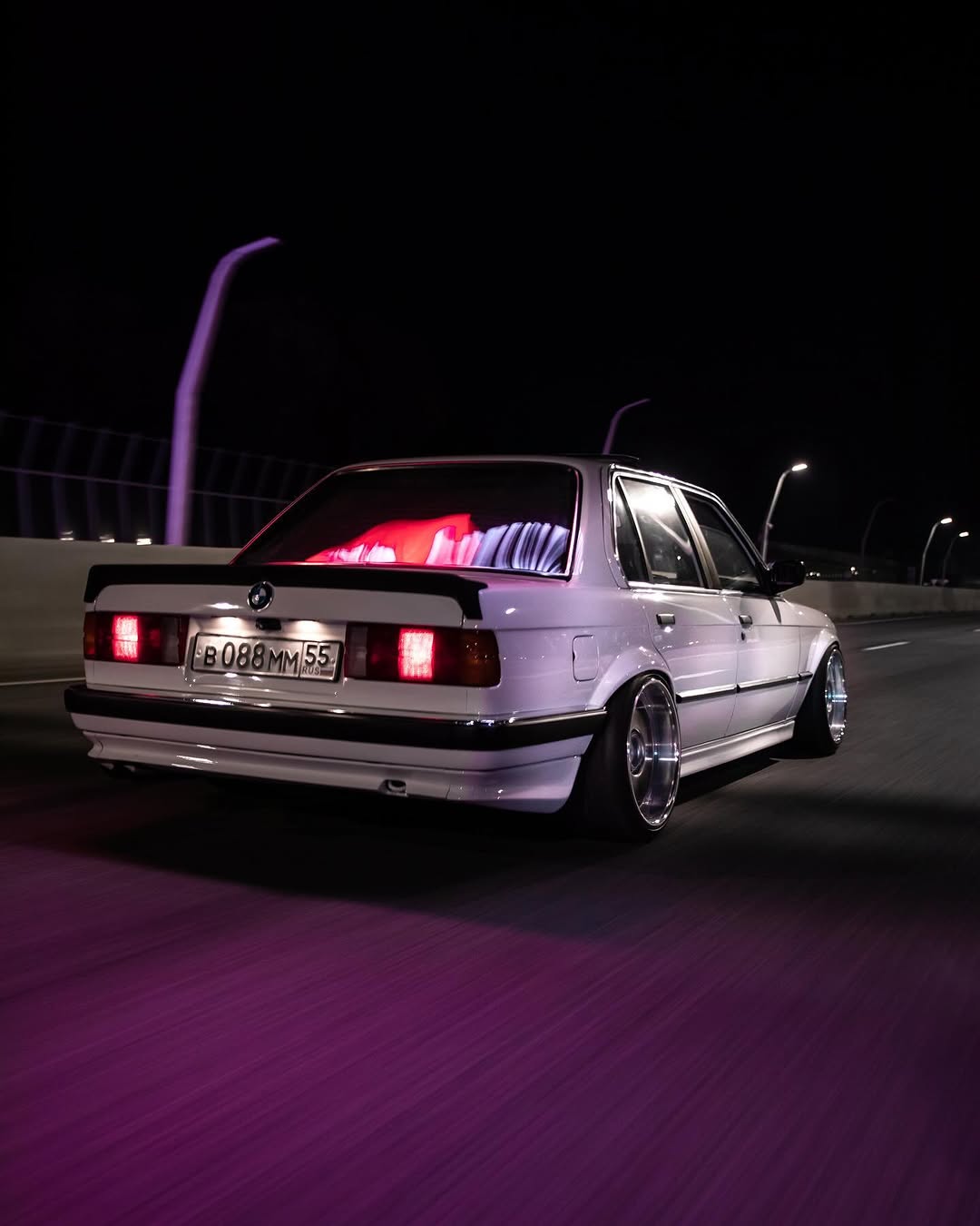 Zender BMW E30
