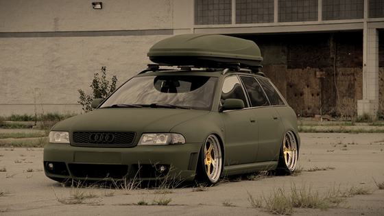 Audi RS4 Avant by JJ