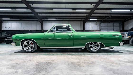 Restomod 1965 Chevrolet El Camino with 350 V8