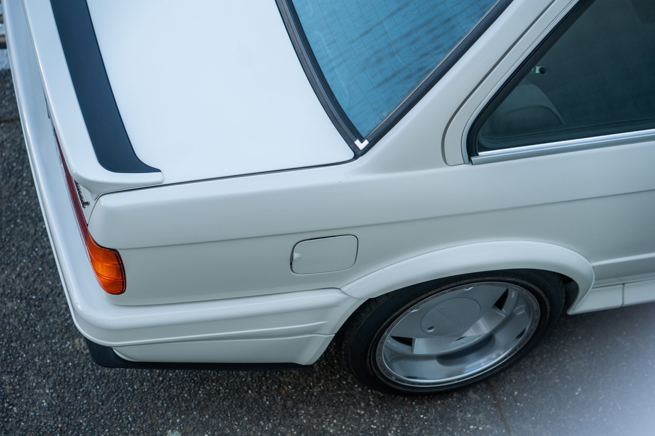 Custom BMW E30 325IS by CAtuned
