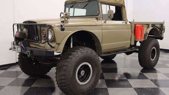 V8-Powered 1968 Jeep M715 Restomod