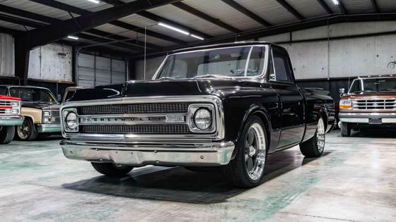 Restomod 1969 Chevrolet C10 SWB with GM V8