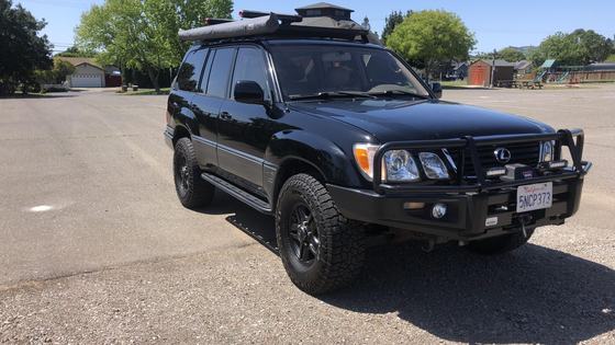 2001 Lexus LX470 by Brannonfetzer