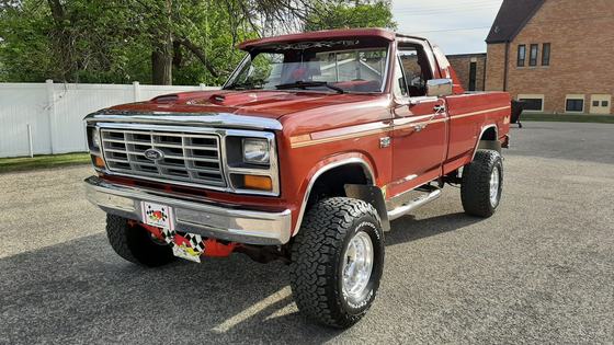 1986 Ford F-150 4×4