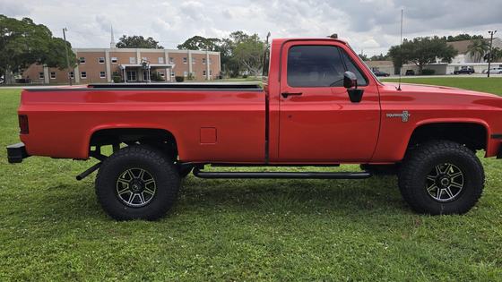 1980 GMC K2500 Modified by dap552