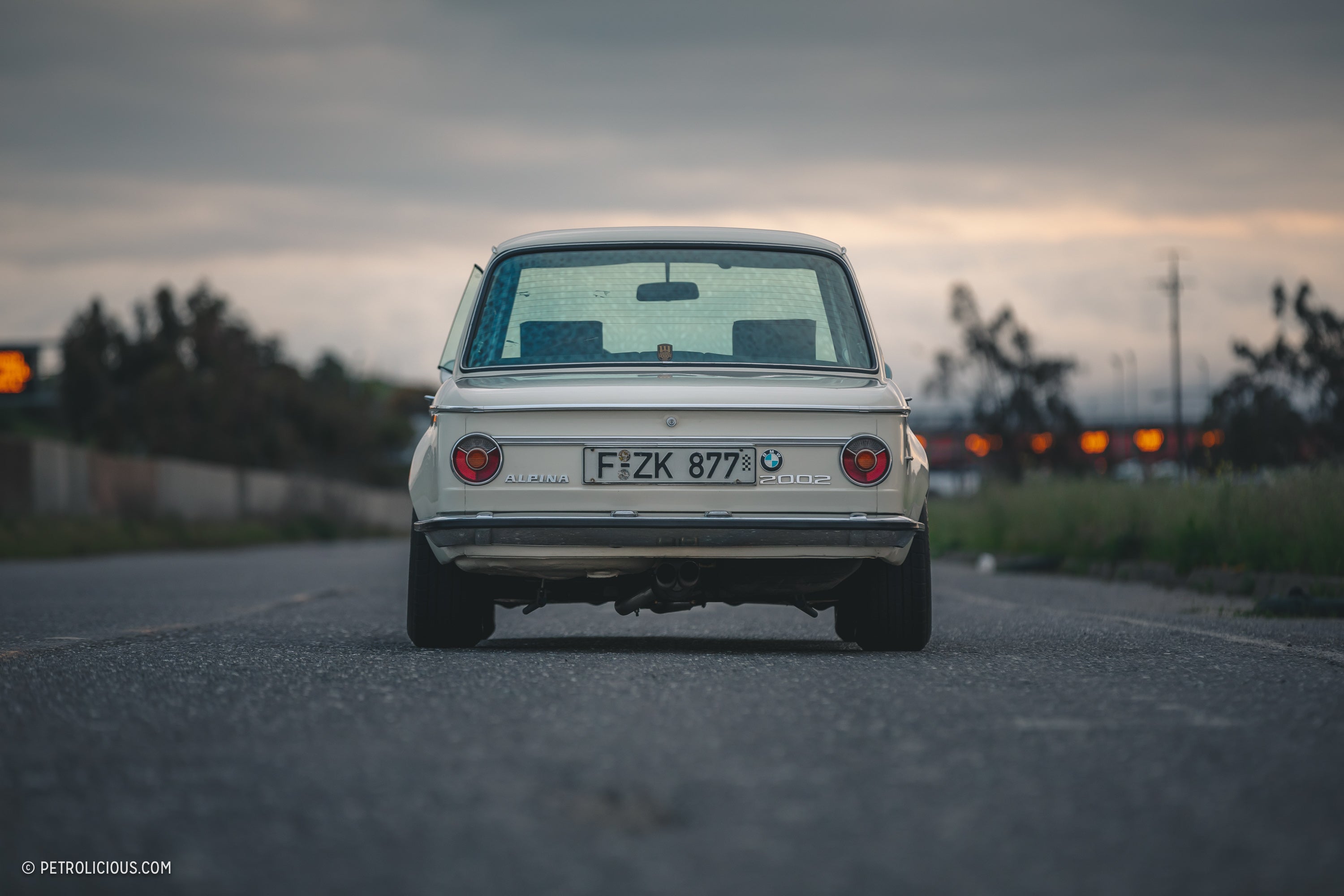 BMW 2002 Alpina Tribute with M10 Engine and Alpina Livery