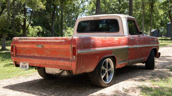 1968 Ford F-100 by AaronGzlz02