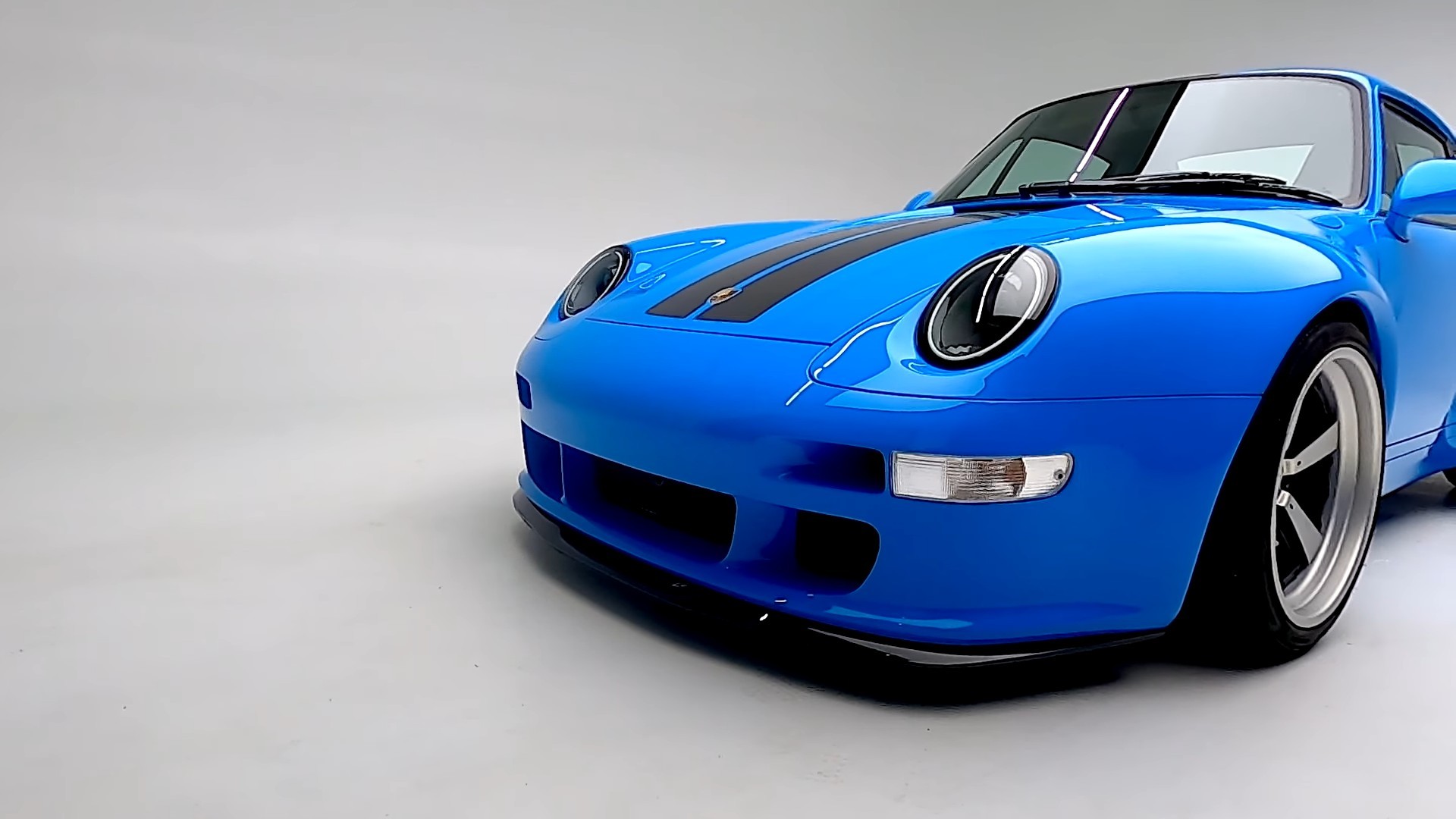 Gunther Werks 400R Mexico Blue Porsche 993
