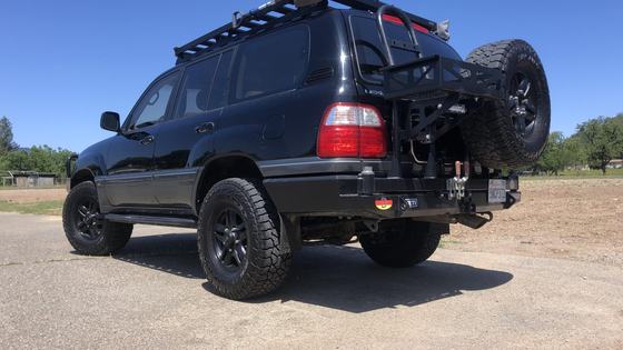 2001 Lexus LX470 by Brannonfetzer