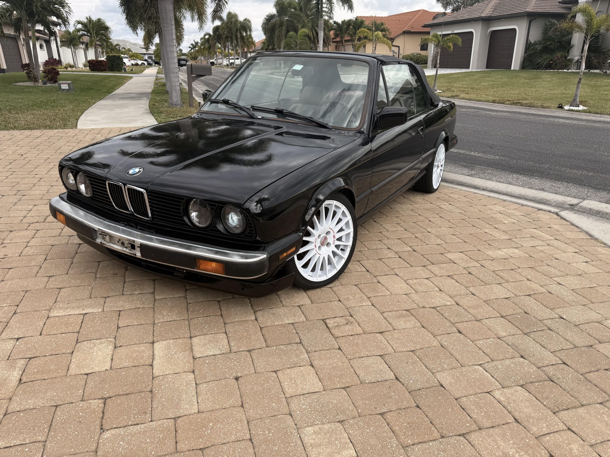 1990 BMW 325i Convertible