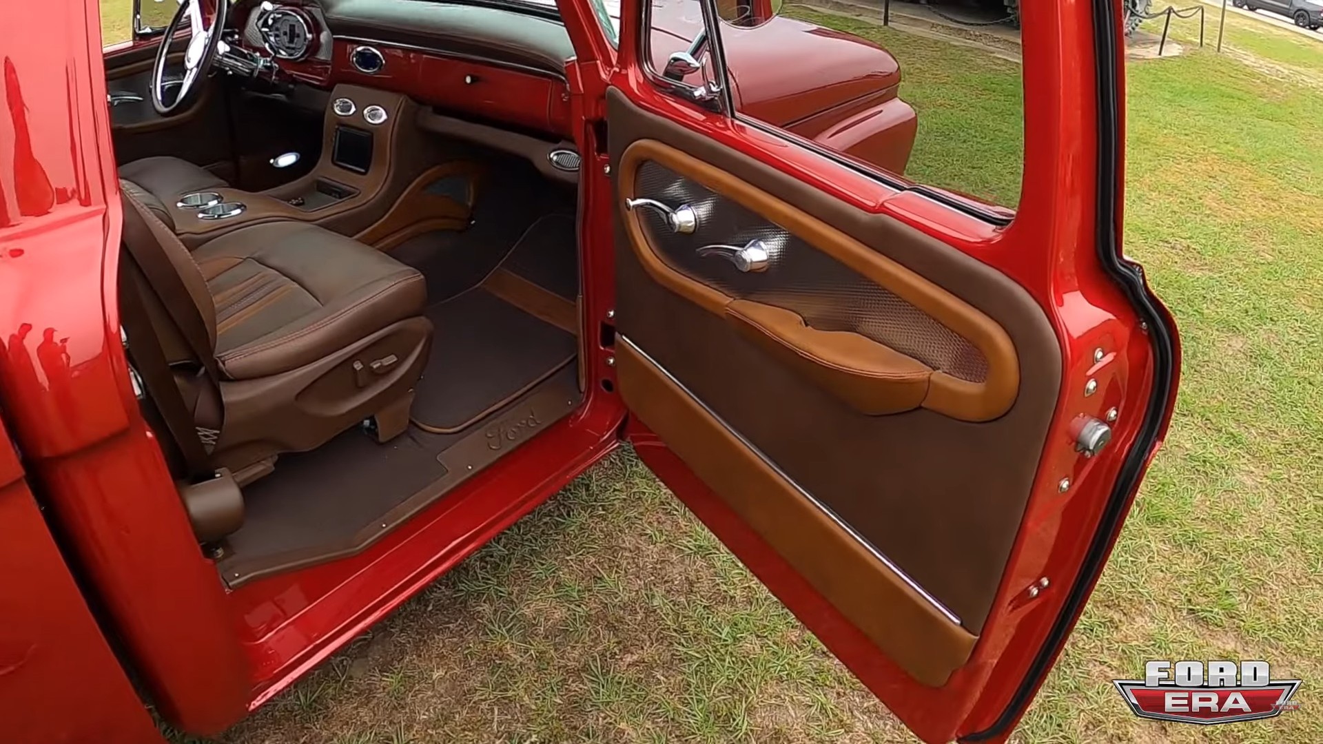 525hp Restomod 1966 Ford F-100