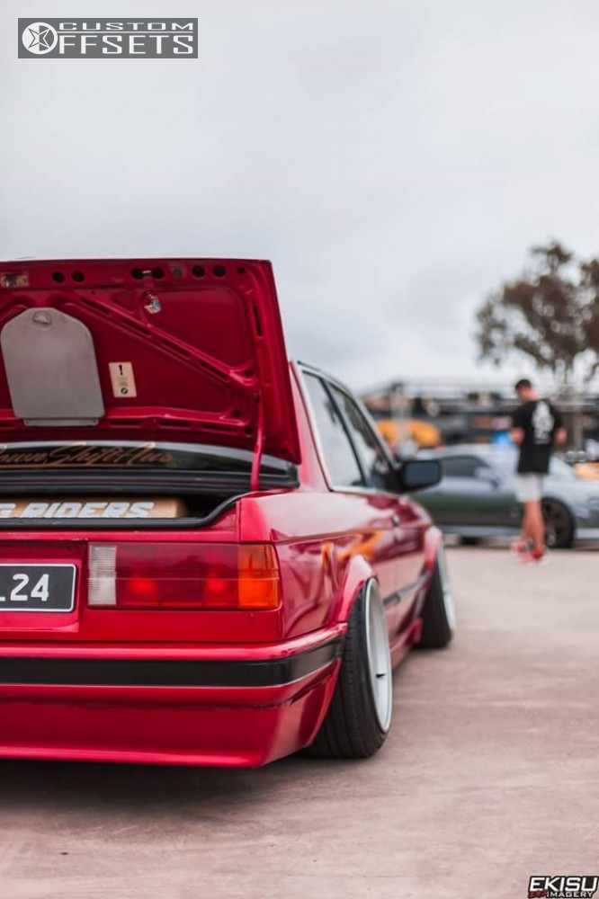 RB26-Powered 1986 BMW 3 Series