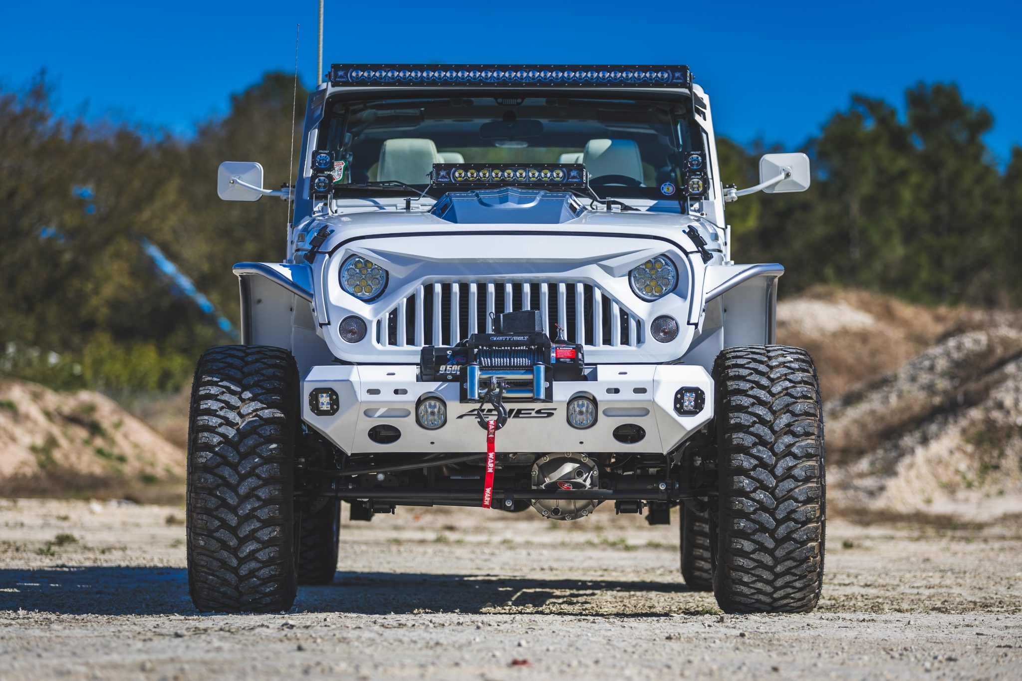 2018 Jeep Wrangler Unlimited Sport by KAO Autostyling