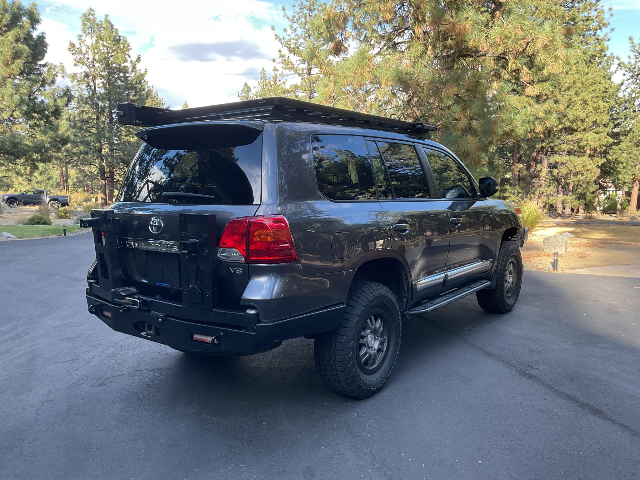 2014 Toyota Land Cruiser URJ200 by ckgreen06