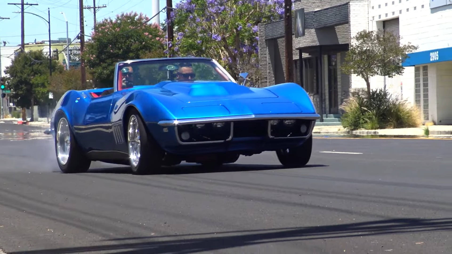 520hp 1968 Chevy Corvette 427 Restomod