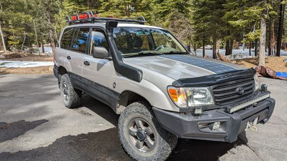 2001 Toyota Land Cruiser UZJ100
