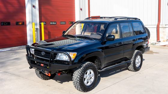2000 Toyota Land Cruiser UZJ100