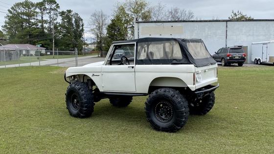 1975 Ford Bronco by Kevin_Burchel1
