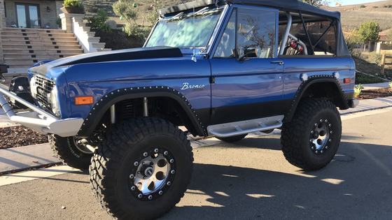 1975 Ford Bronco by cjrockhound