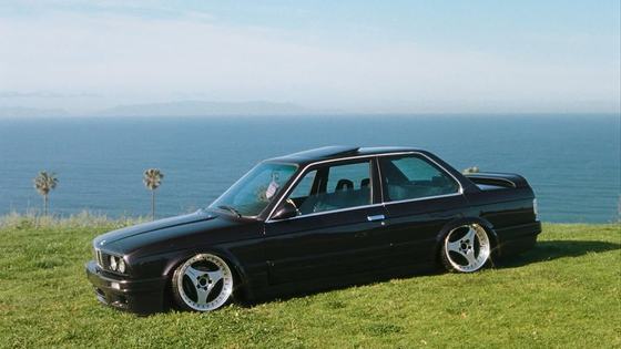 BMW E30 on Trispoke Wheels