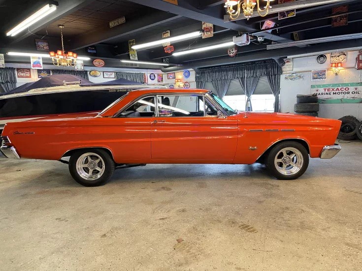 429 V8-Powered 1965 Mercury Comet Caliente Restomod
