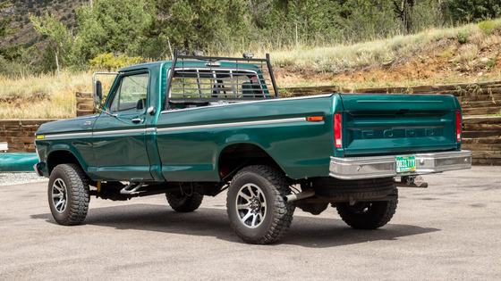 1977 Ford F-250 Custom Highboy 4x4