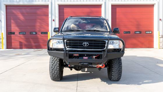 2000 Toyota Land Cruiser UZJ100