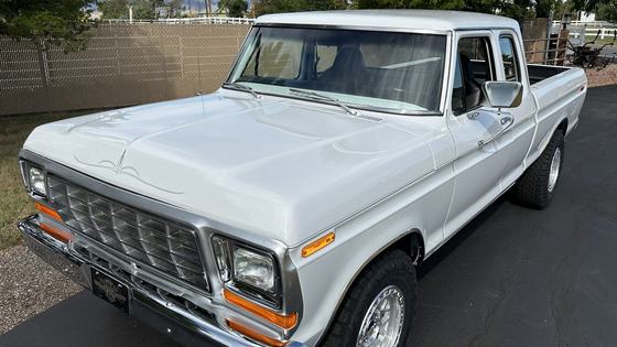 1975 Ford F-250 SuperCab 4×4 by 427cobrasnake