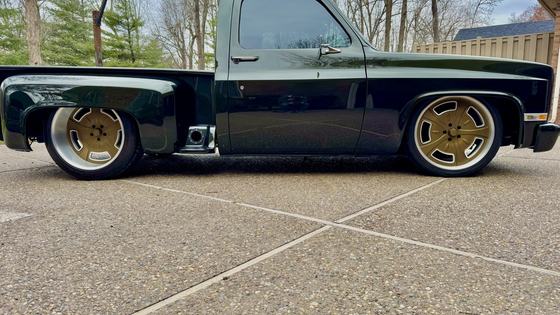 454 V8 Chevrolet C10 Silverado Stepside