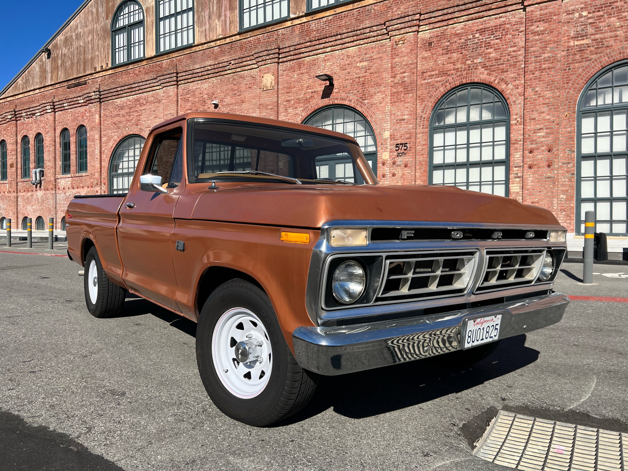 Ford F-100
