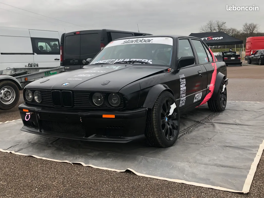 M30B30-Powered BMW E30 Drift Car