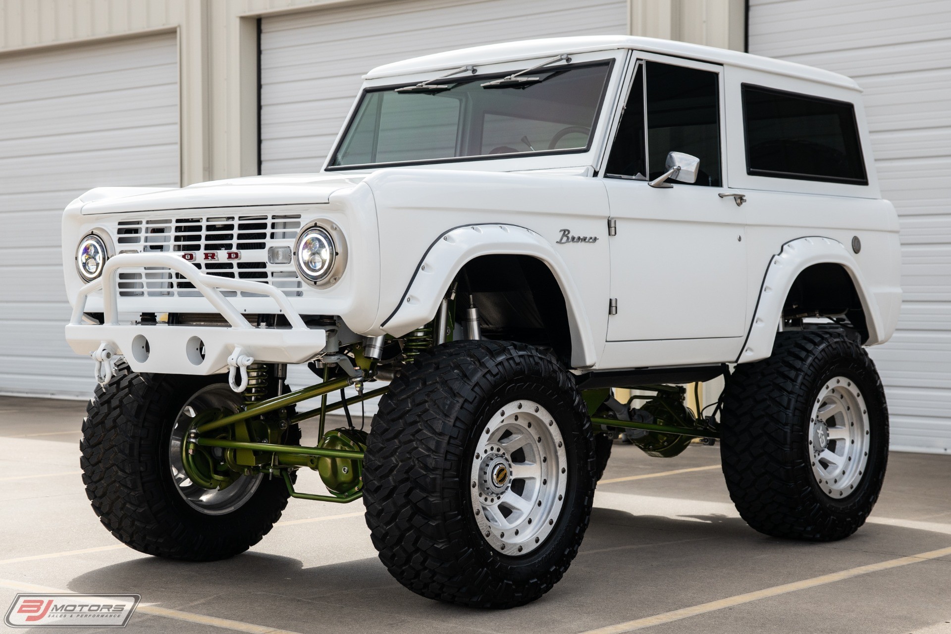450hp 1973 Ford Bronco Restomod