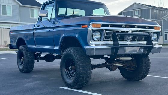 1977 Ford F-150 Custom 4×4