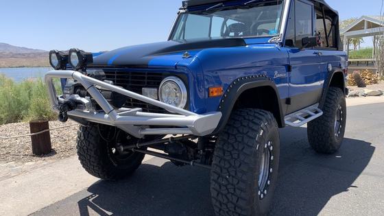 1975 Ford Bronco by cjrockhound