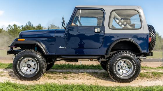 Modified 1985 Jeep CJ-7 with Rubicon Lift