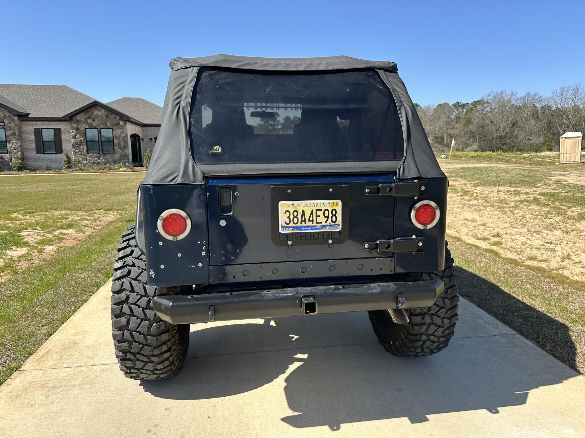 2005 Jeep Wrangler Unlimited by Under Cover Fabworks