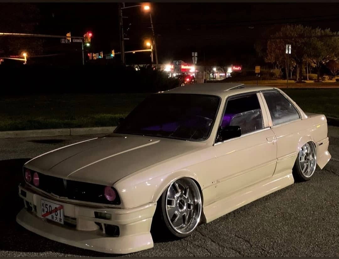 BMW E30 with Aggressive Widebody Kit