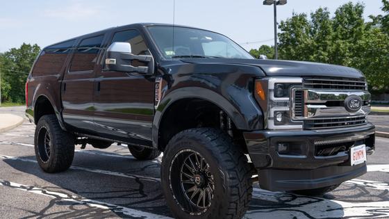 2005 Ford Excursion XLT V10 4×4