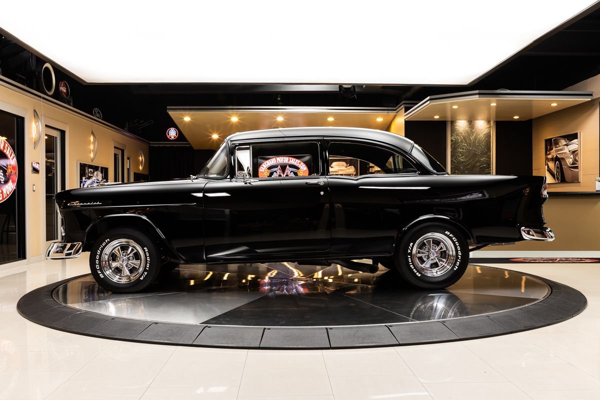 727hp 9.4L Big-Block 1955 Chevrolet 150